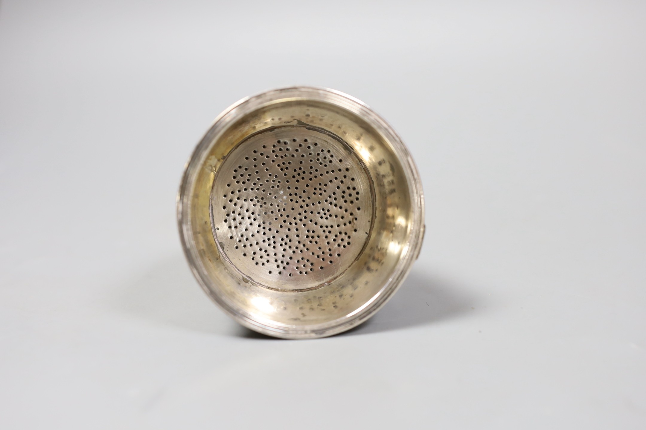 A George III silver wine funnel, Robert, David & Samuel Hennell, London, 1801, 14.5cm, 152 grams.